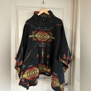 Pendleton Woolen Mills Poncho